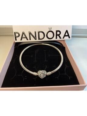 Pandora Celestial Heart Bangle Bracelet Sz 7.5 NIB